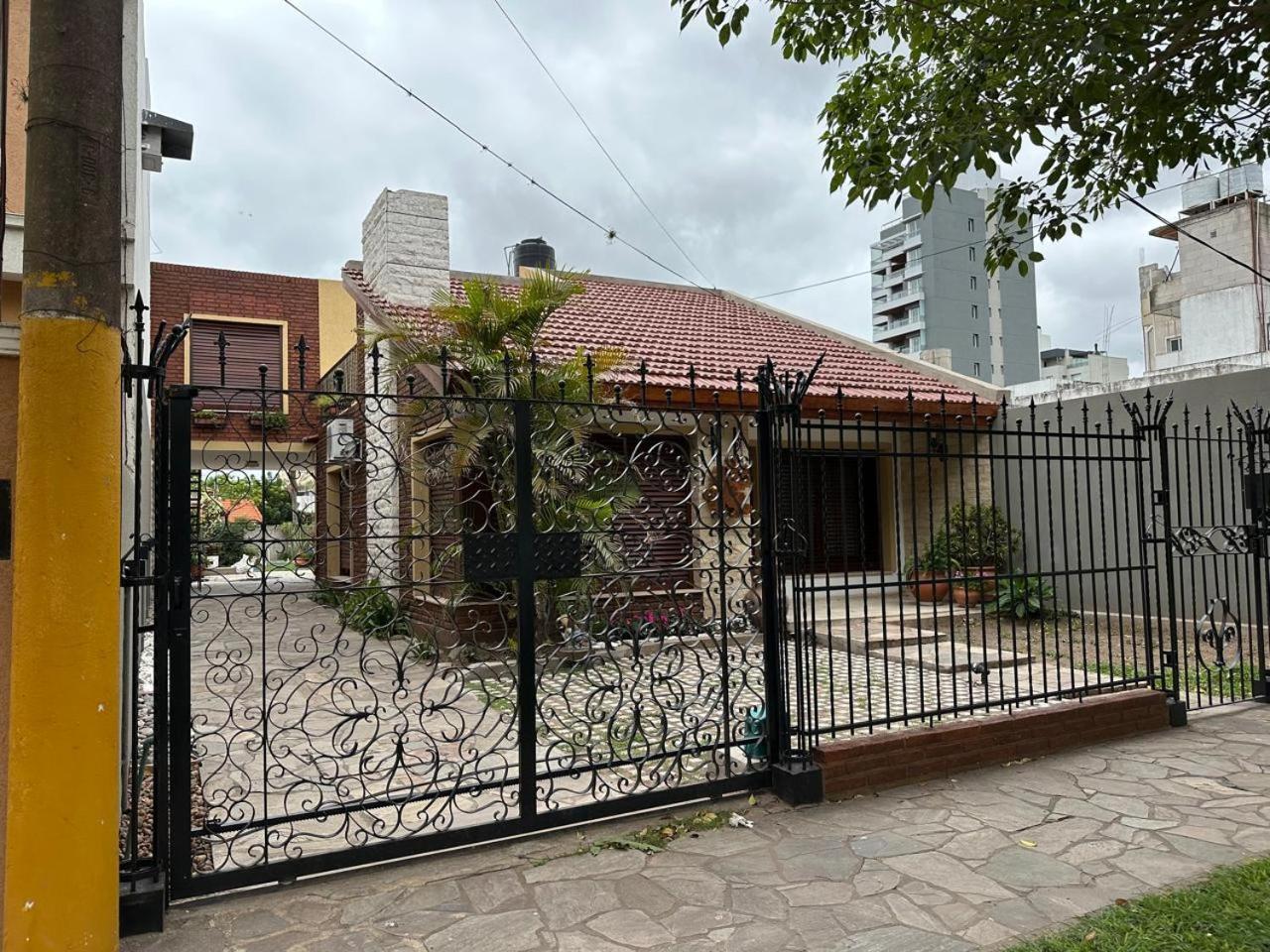 Temporario Chela Cochera Propia Incluida * San Lorenzo (Santa Fe)