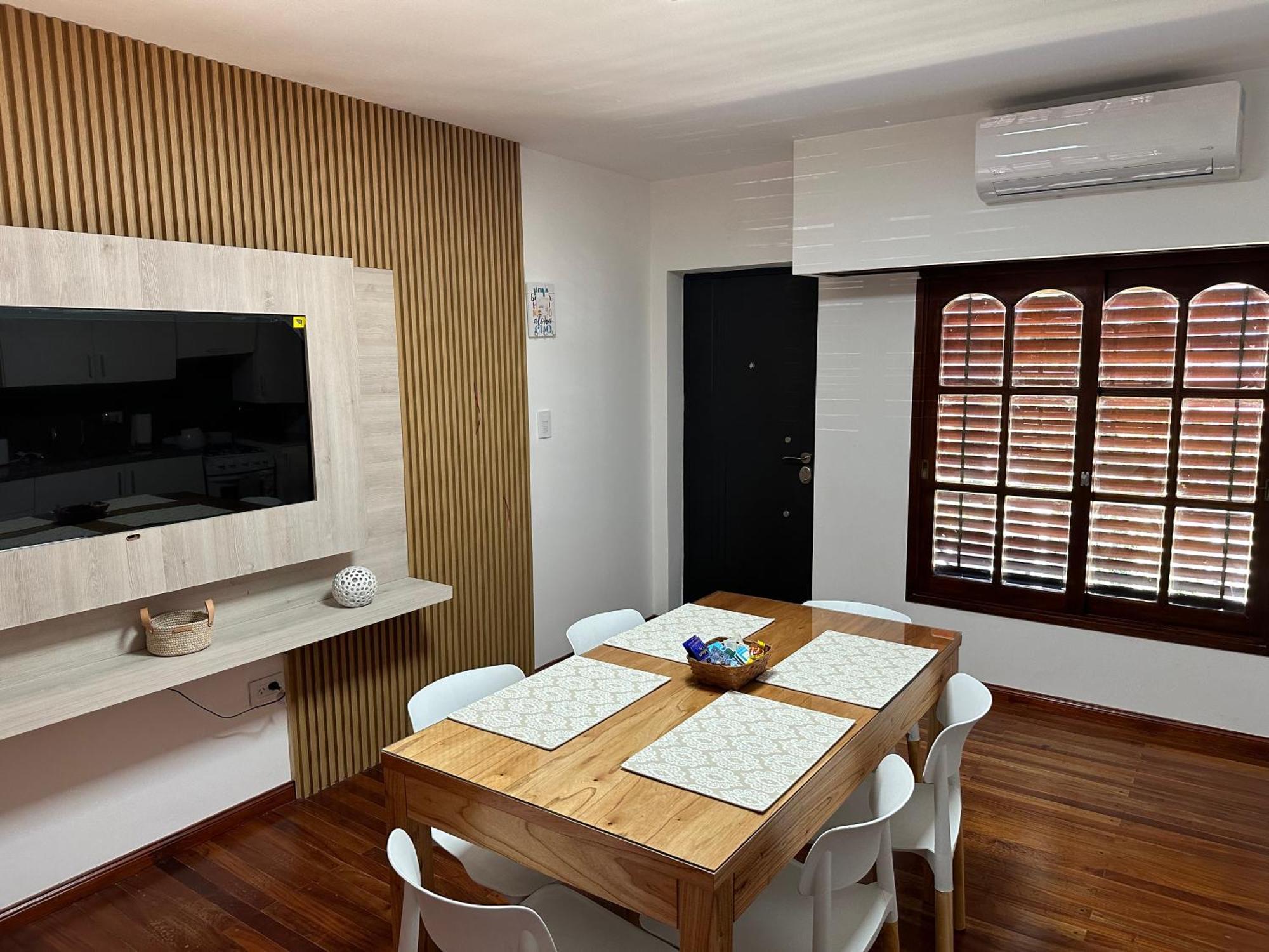 Apartment Temporario Chela Cochera Propia Incluida